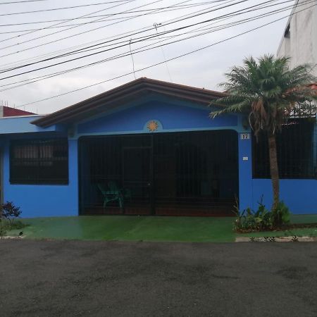 Apartamento Sol Azul A 3 Min Del Aeropuerto Sjo Alajuela Exterior photo