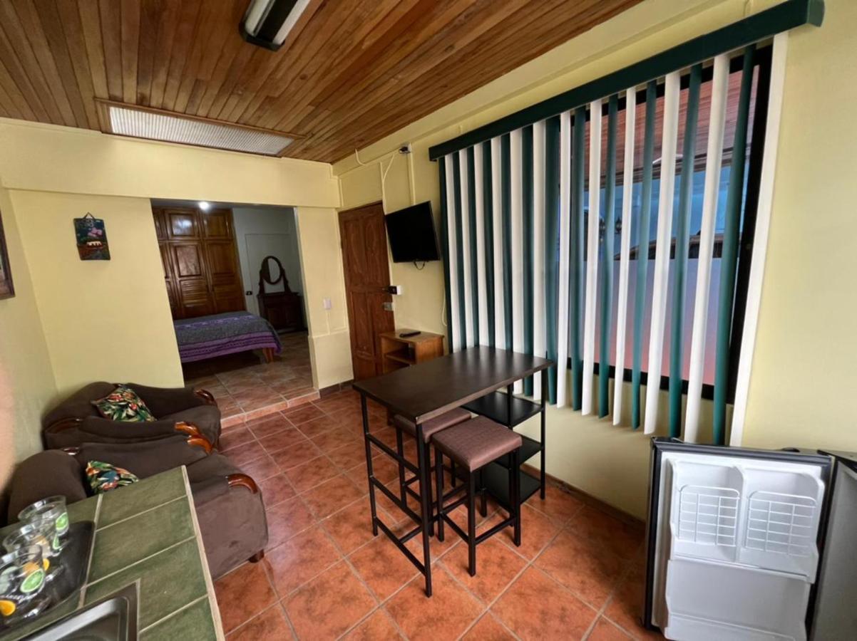 Apartamento Sol Azul A 3 Min Del Aeropuerto Sjo Alajuela Exterior photo